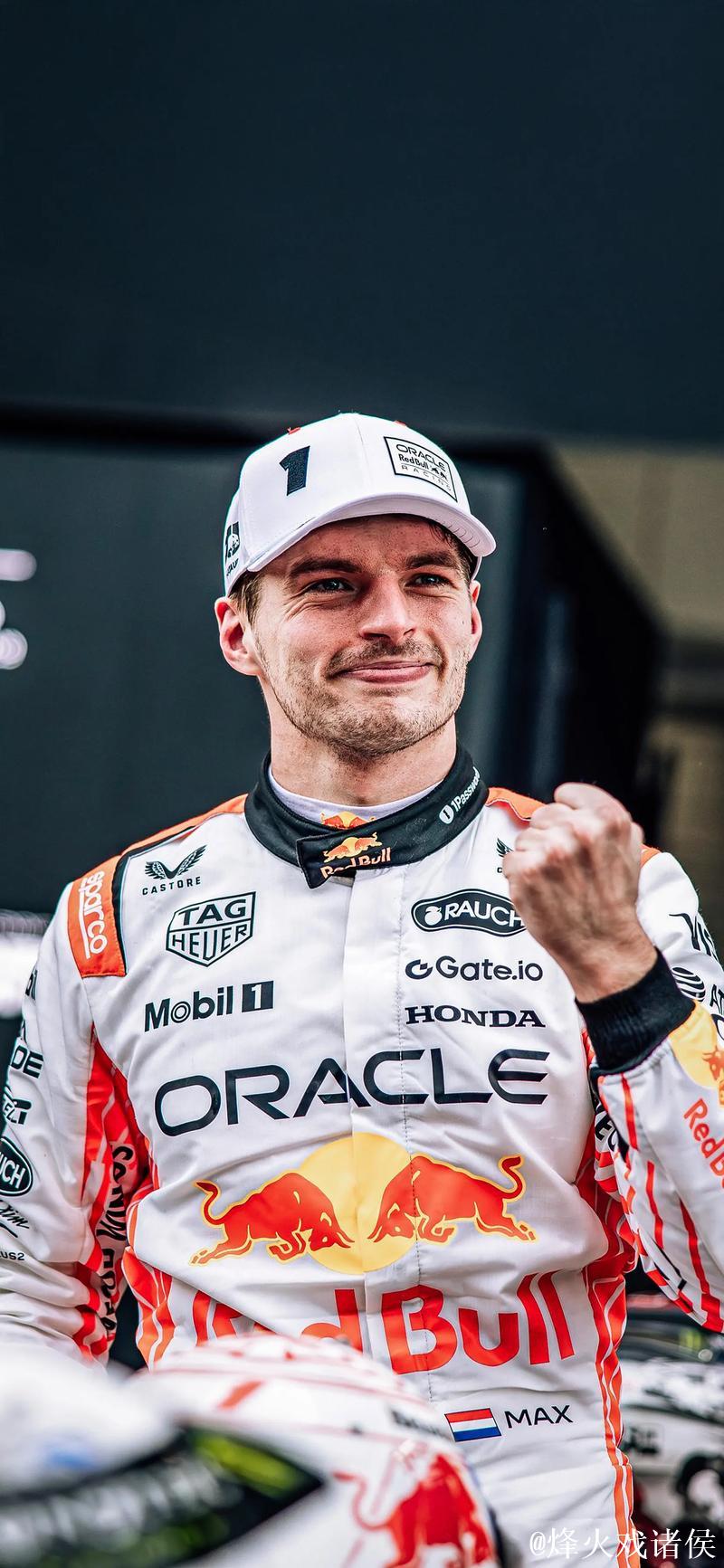 维斯塔潘日本站摘冠 诺里斯与皮亚斯特里紧随其后获二三名 维斯塔潘日本站摘冠 诺里斯与皮亚斯特里紧随其后获二三名